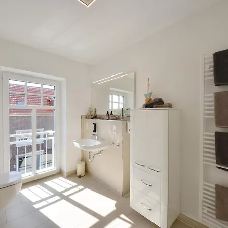 An Oolt Lüchttoorn - Zedeliusstr 8