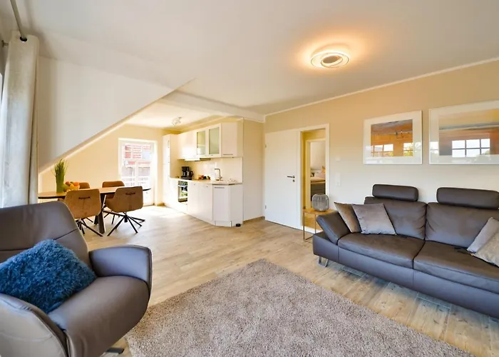 An Oolt Luechttoorn - Zedeliusstr 8