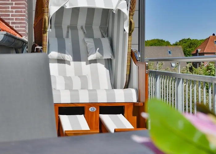 An Oolt Luechttoorn - Zedeliusstr 8 Wangerooge